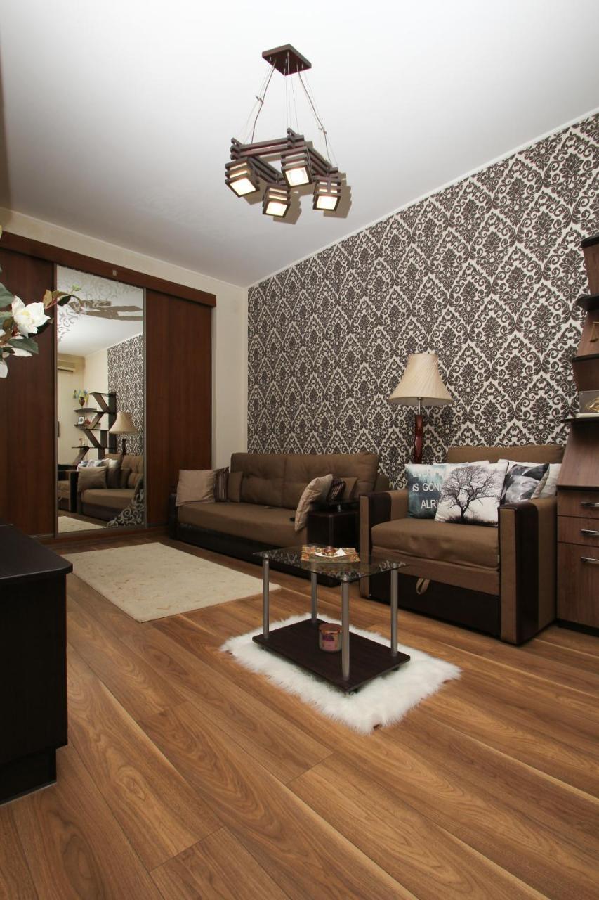 Cozy Apartment On Yevreiska Street オデッサ エクステリア 写真