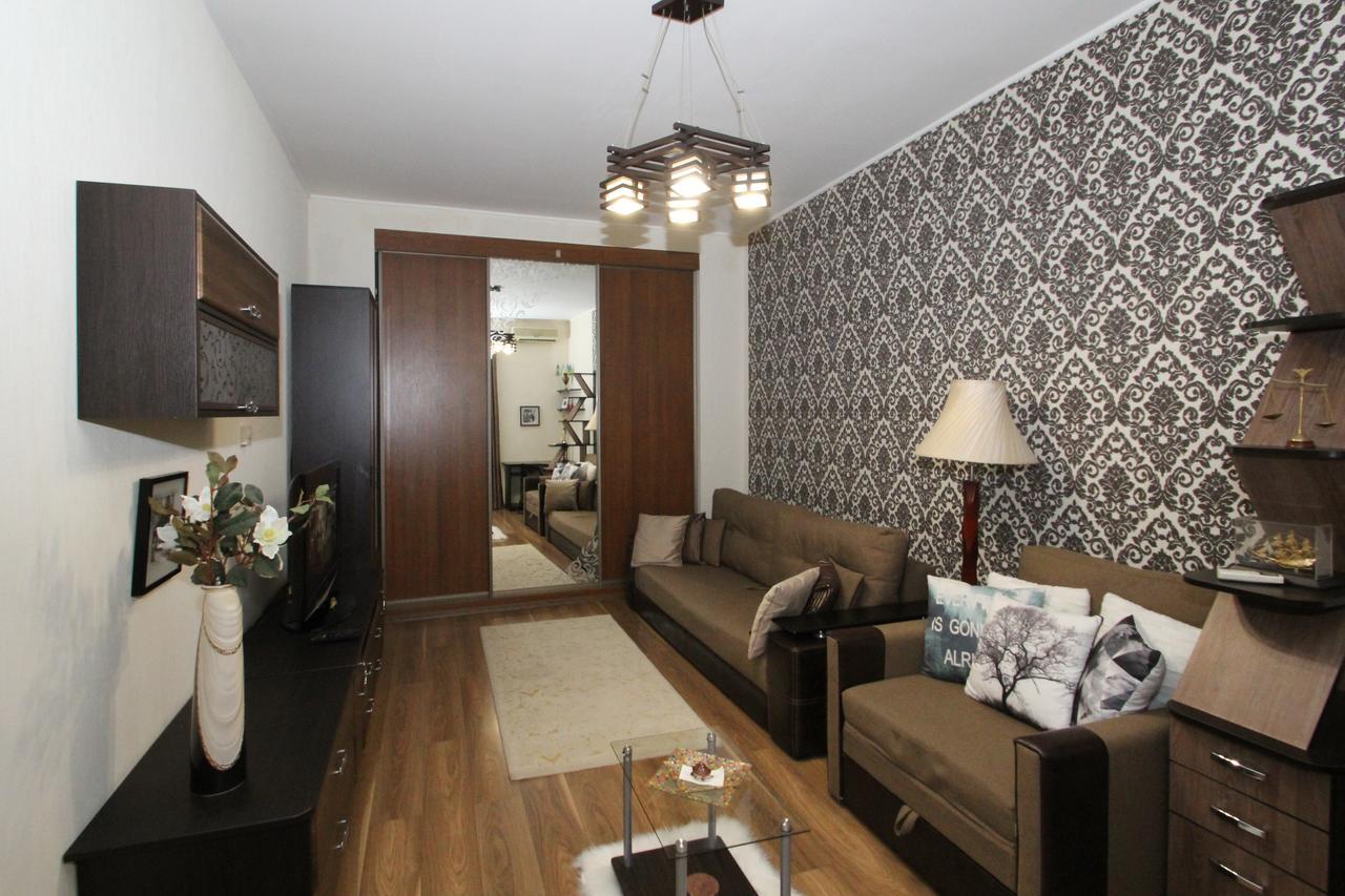 Cozy Apartment On Yevreiska Street オデッサ エクステリア 写真